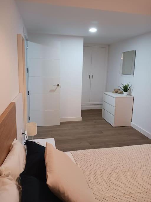 Apartamento Central D Algeciras Ngoại thất bức ảnh